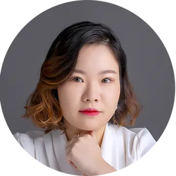 秦佳